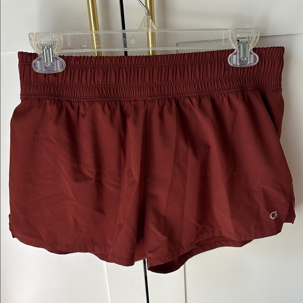 Gapfit shorts size small 2.5” inseam